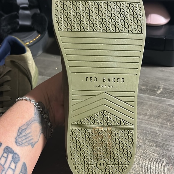 Ted Baker Green Sneakers Classic Design - Picture 2 of 7